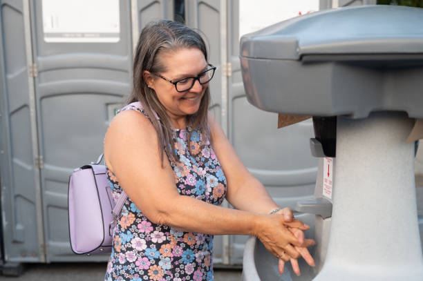 Best Best portable toilet rental  in Hesston, KS